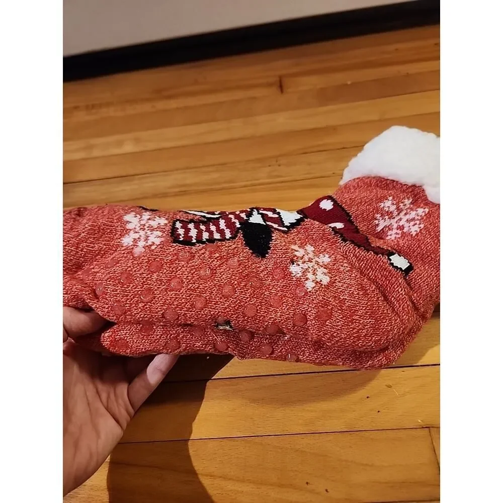 Penguins Ella & Joy Sherpa Non Slip Bootie Socks Size 9 - 11 Christmas Winter